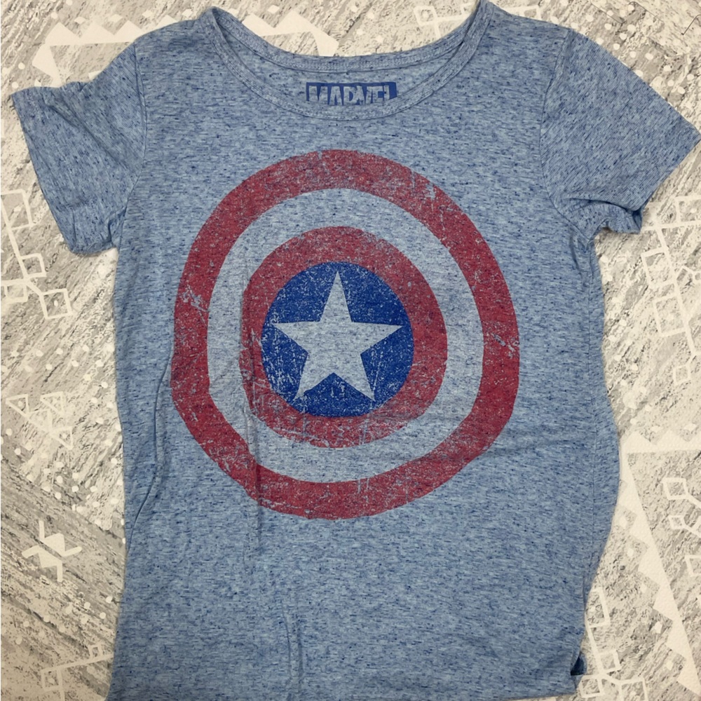 Marvel captain America tee, never worn.